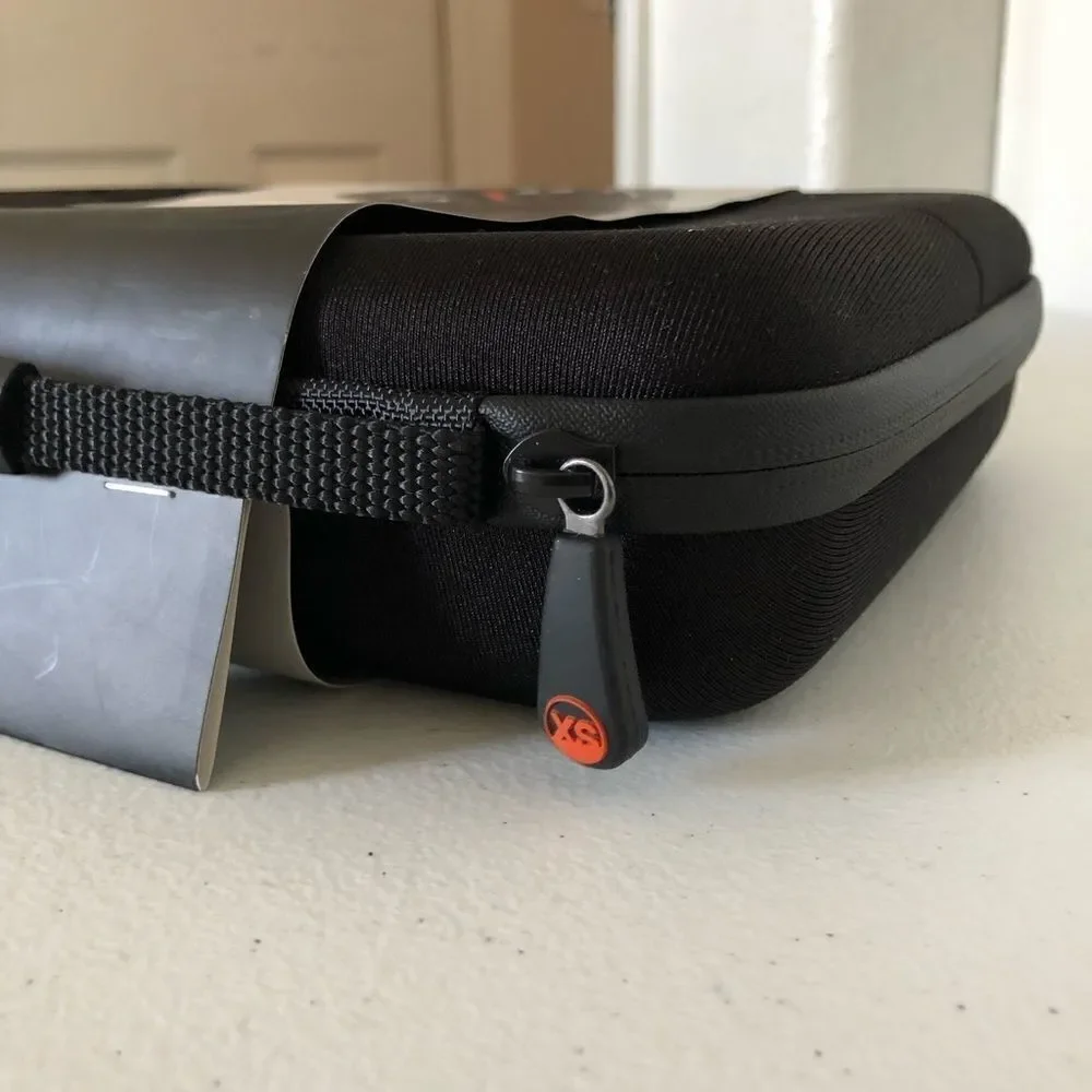 XSORIES Large Capxule Soft Case